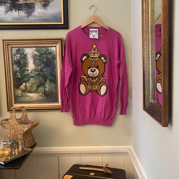 Moschino Tops - Moschino Pink Birthday Queen Bear Sweater Top Size M/L Crown Princess 2019